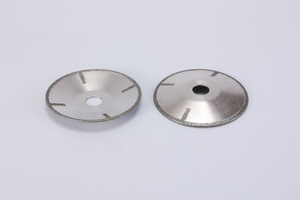 Elektroplattierte Diamant-Lichtbogen-Sägeklinge mit schützendem Riblet-Design für Marmor- und Natursteinschnitt